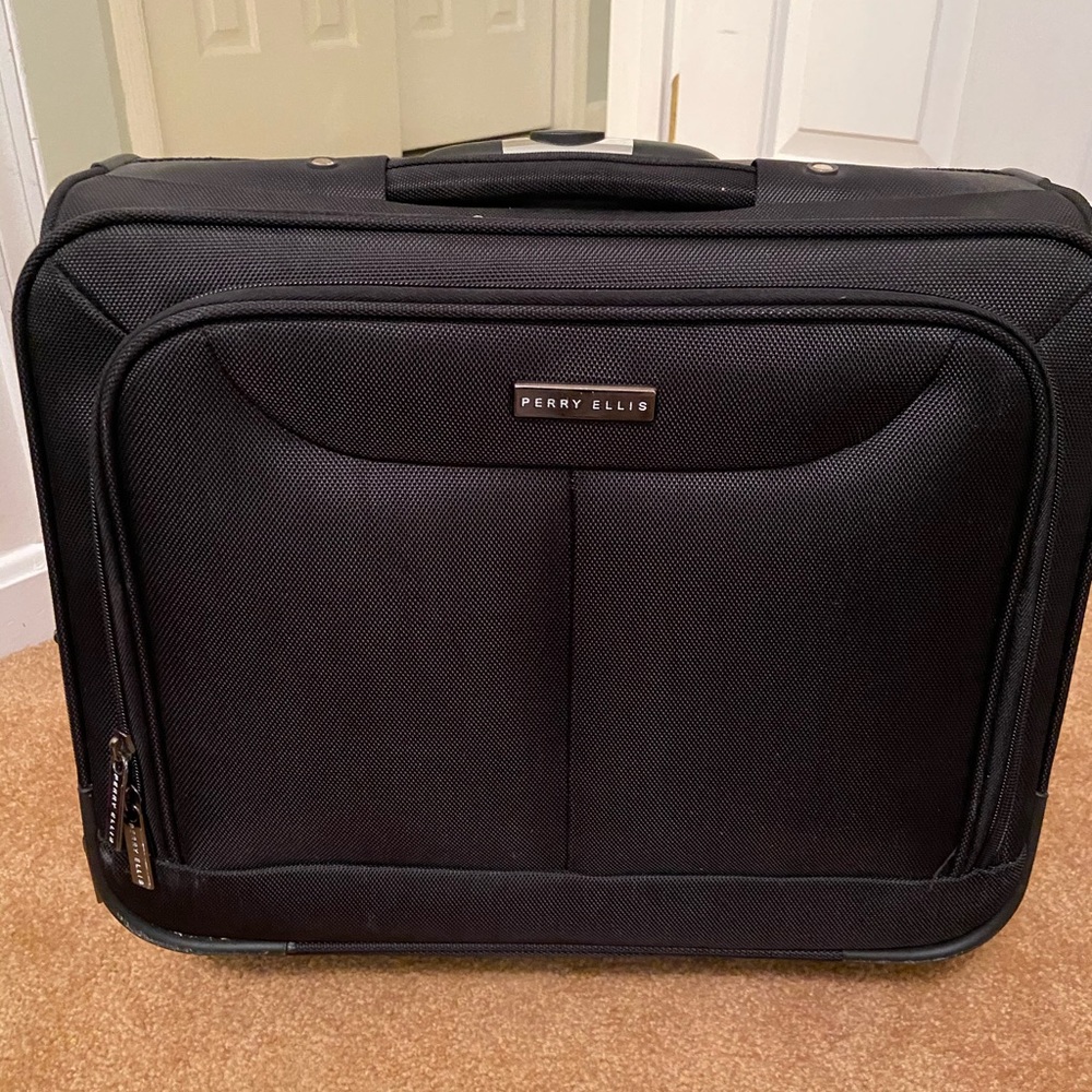Black Rolling Laptop Case
